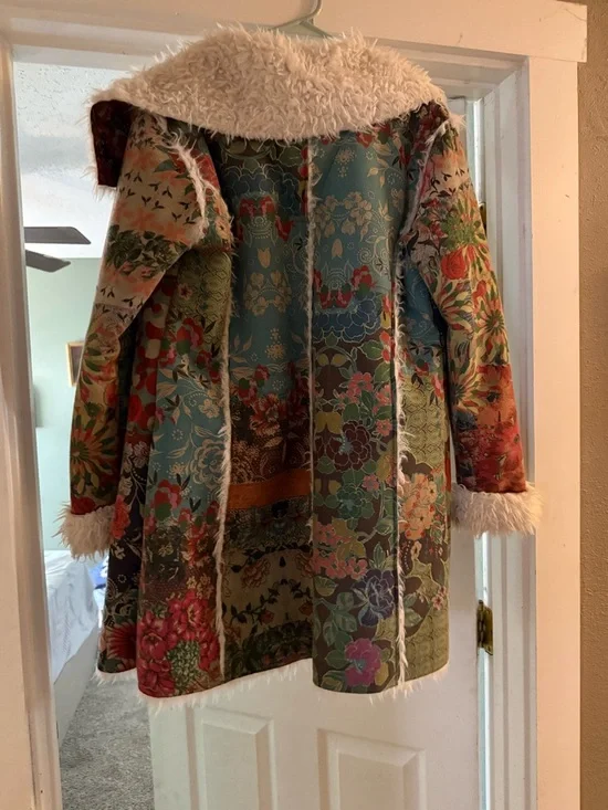 Johnny Was Multicolor Floral Suede Patchwork Coat with Cream Teddy Trim - Picture 3 of 7